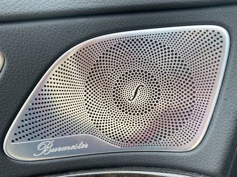 Used 2015 Mercedes-Benz S 550 4MATIC Sedan image 21