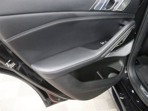 Used 2021 BMW X6 M50i w/ Executive Package AWD/4WD image 21