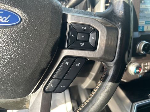 Used 2019 Ford F250 Platinum image 17