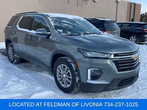 Used 2023 Chevrolet Traverse LT image 4