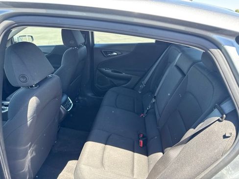 Used 2023 Chevrolet Malibu LT FWD image 11