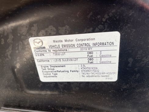 Used 2019 MAZDA CX-5 Touring image 18