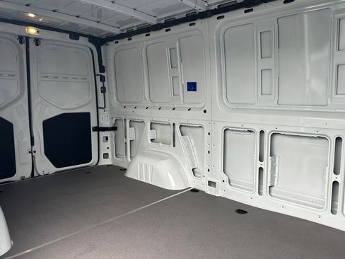 New 2025 Mercedes-Benz Sprinter 2500 image 13