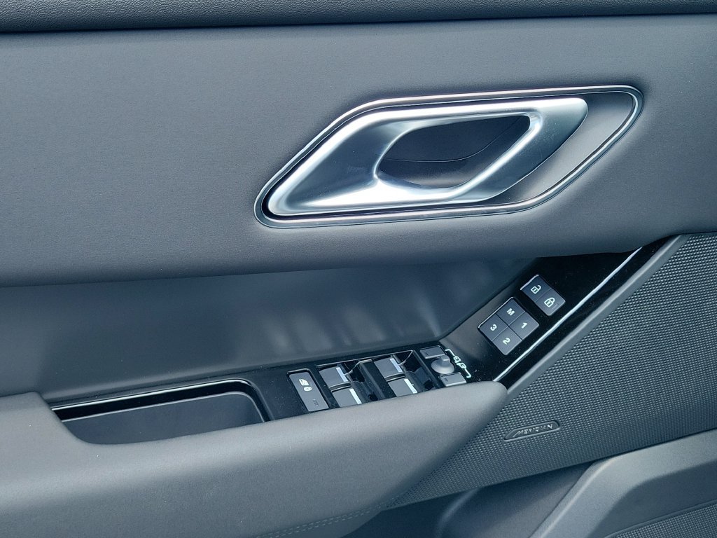 New 2026 Land Rover Range Rover Velar S AWD/4WD image 24