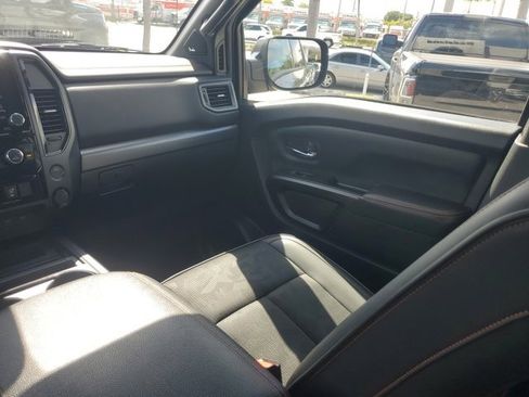 Used 2021 Nissan Titan PRO-4X w/ Pro-4x Utility Package AWD/4WD image 16