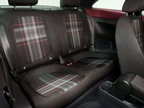 Used 2017 Volkswagen Beetle #PinkBeetle image 23