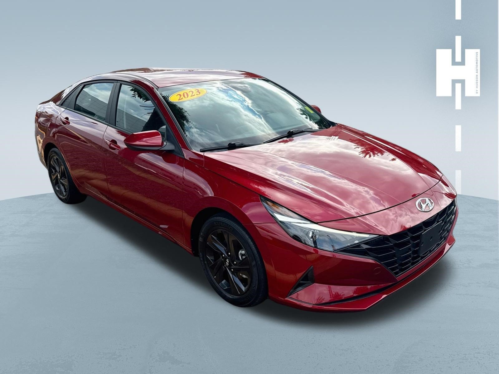 Used 2023 Hyundai Elantra SEL FWD image 1