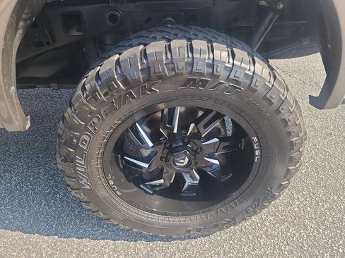 Used 2020 Ford F150 Lariat AWD/4WD image 12