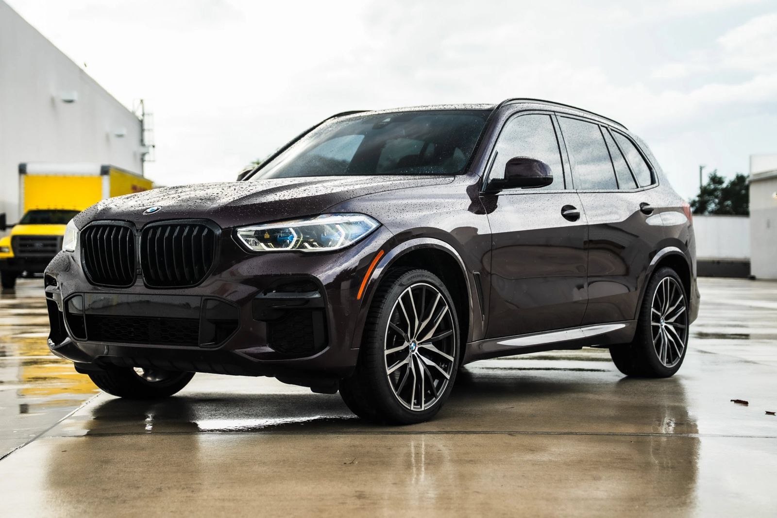 Used 2023 BMW X5 M50i w/ Executive Package AWD/4WD image 12