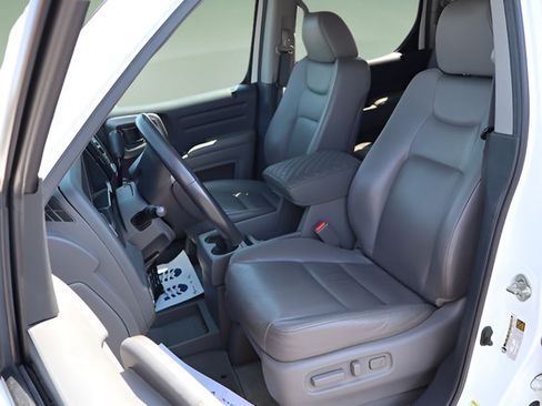 Used 2010 Honda Ridgeline RTL image 12
