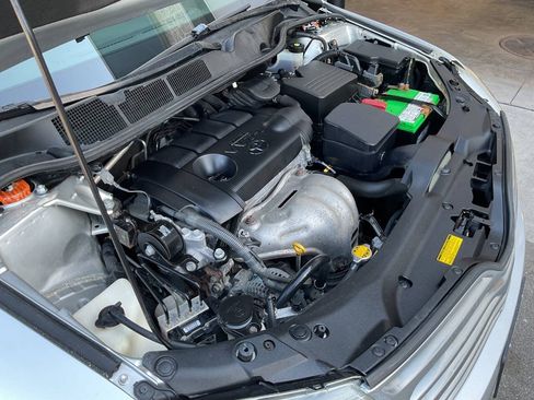 Used 2010 Toyota Venza AWD w/ Convenience Pkg image 48