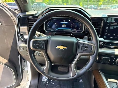 Used 2022 Chevrolet Silverado 1500 High Country w/ LPO, Dark Essentials Package AWD/4WD image 25