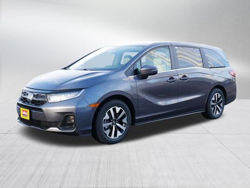 New 2026 Honda Odyssey EX-L image 3