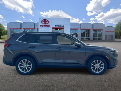 Used 2024 Honda CR-V EX-L image 3