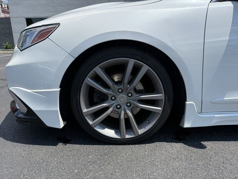 Used 2019 Acura TLX V6 SH-AWD w/ Advance Package image 9