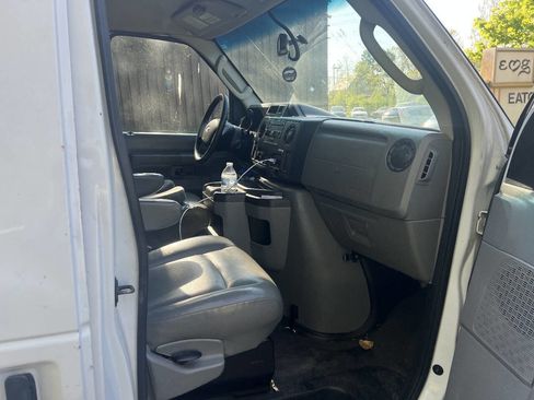 Used 2012 Ford E-150 and Econoline 150 w/ PWR Group RWD image 8
