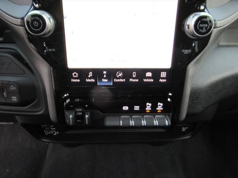 New 2026 RAM 2500 Warlock AWD/4WD image 25