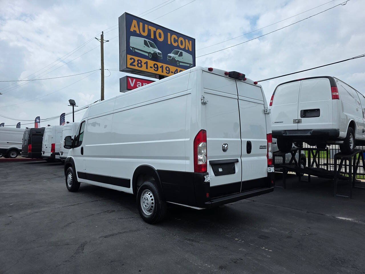 Used 2025 RAM ProMaster 3500 w/ Convenience Group FWD image 26