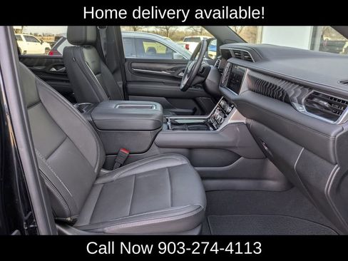 Used 2024 GMC Yukon Denali image 32