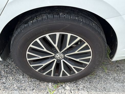 Used 2021 Volkswagen Jetta S FWD image 12