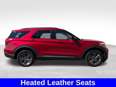 Used 2023 Ford Explorer XLT w/ Equipment Group 202A AWD/4WD image 6