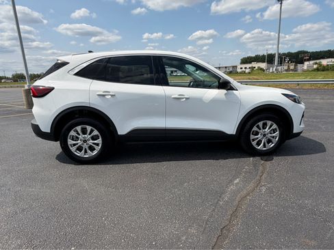 Used 2023 Ford Escape Active AWD/4WD image 9