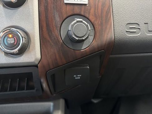 Used 2016 Ford F250 Lariat w/ Lariat Ultimate Package image 25