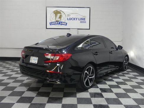 Used 2022 Honda Accord Sport image 10