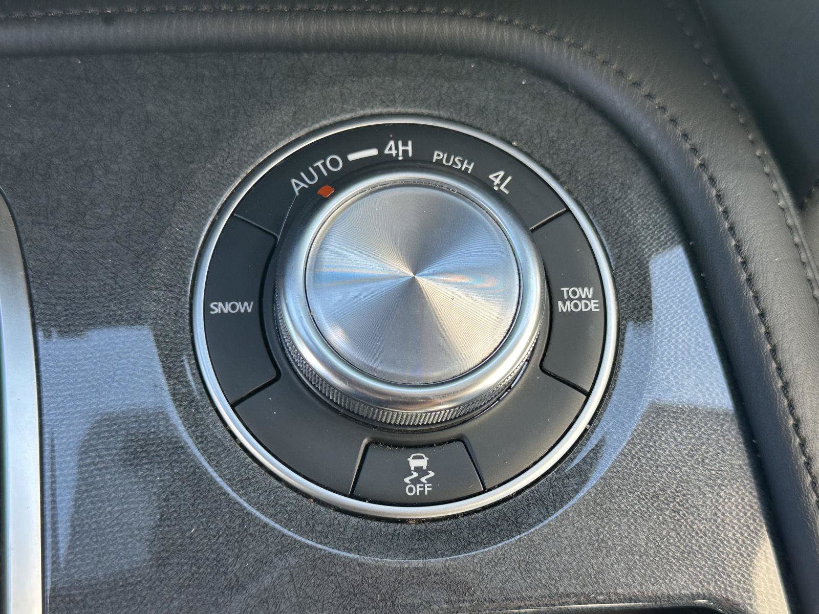 Used 2023 Nissan Armada SL w/ Midnight Edition Package AWD/4WD image 37