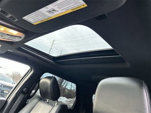 Used 2021 Dodge Durango GT image 25