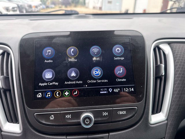 Used 2024 Chevrolet Malibu LT FWD image 2