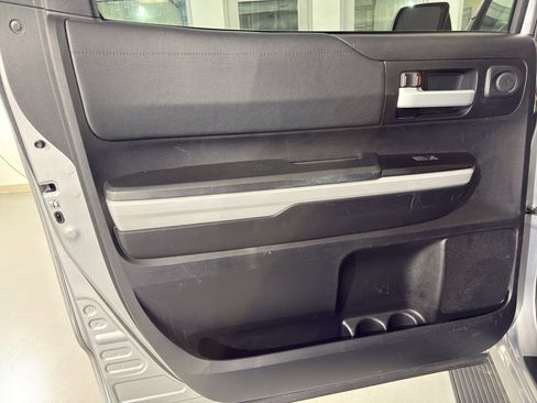 Used 2020 Toyota Tundra SR5 w/ TRD Off-Road Package image 13