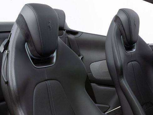 Certified 2024 Ferrari Roma Spider RWD image 43
