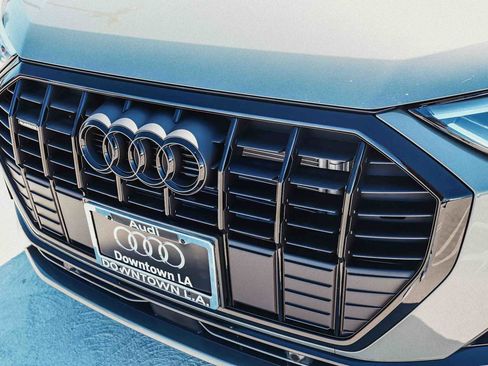 New 2025 Audi Q3 2.0T Premium image 10