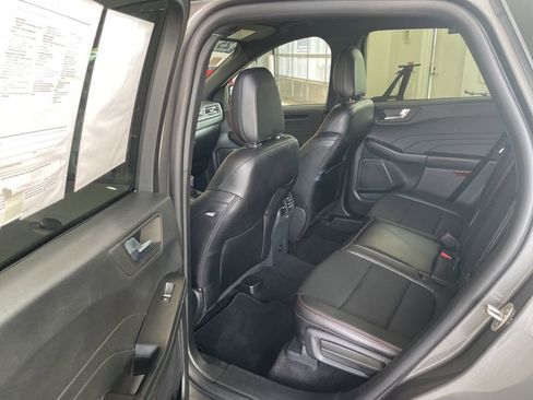 Used 2025 Ford Escape ST-Line AWD/4WD image 11