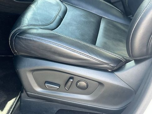 Used 2023 Ford Explorer ST w/ Equipment Group 401A AWD/4WD image 25