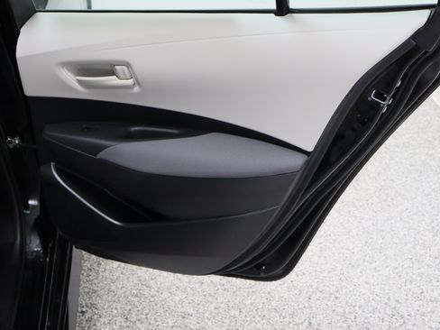 Certified 2023 Toyota Corolla LE FWD image 29