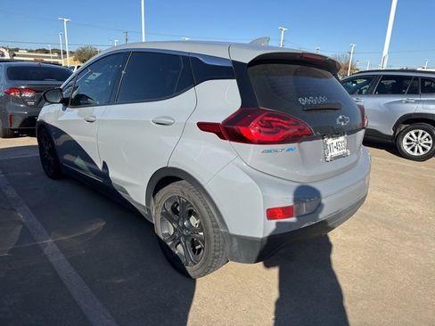 Used 2021 Chevrolet Bolt LT image 6