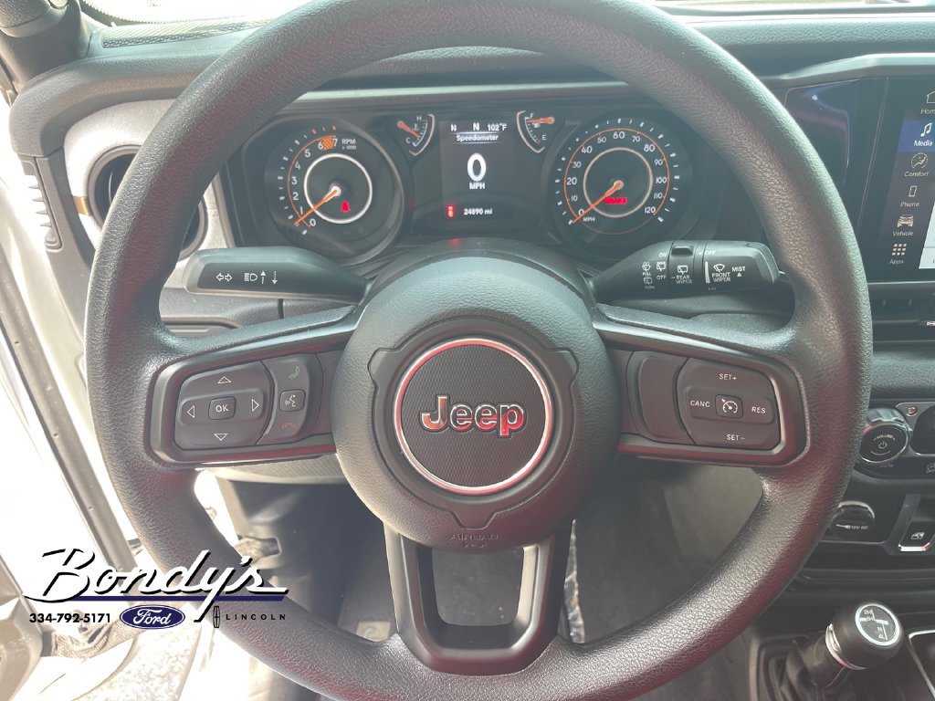Used 2025 Jeep Wrangler Sport AWD/4WD image 7