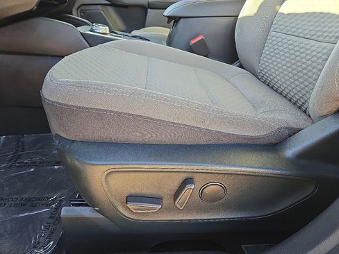 Used 2022 Ford Escape SE w/ Convenience Package image 25