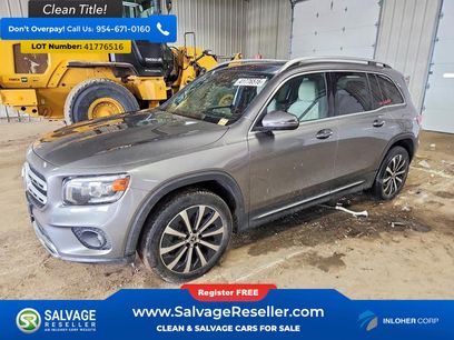 Used 2021 Mercedes-Benz GLB 250 Sport Utility Vehicle w/ Premium Package