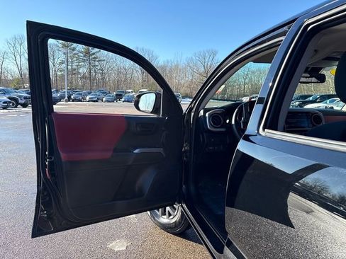 Certified 2023 Toyota Tacoma SR5 image 25