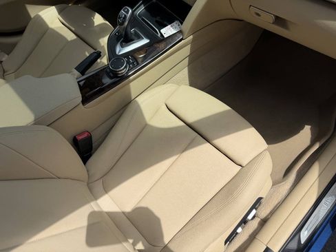 Used 2016 BMW 328i xDrive Sedan AWD/4WD image 27
