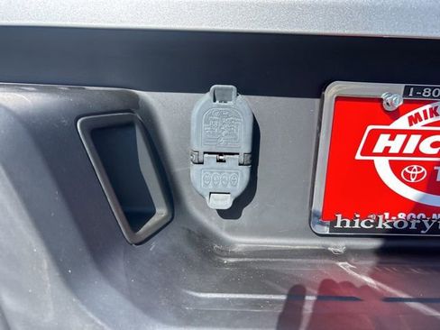 Used 2019 Ford Ranger XL w/ Equipment Group 101A Mid image 7