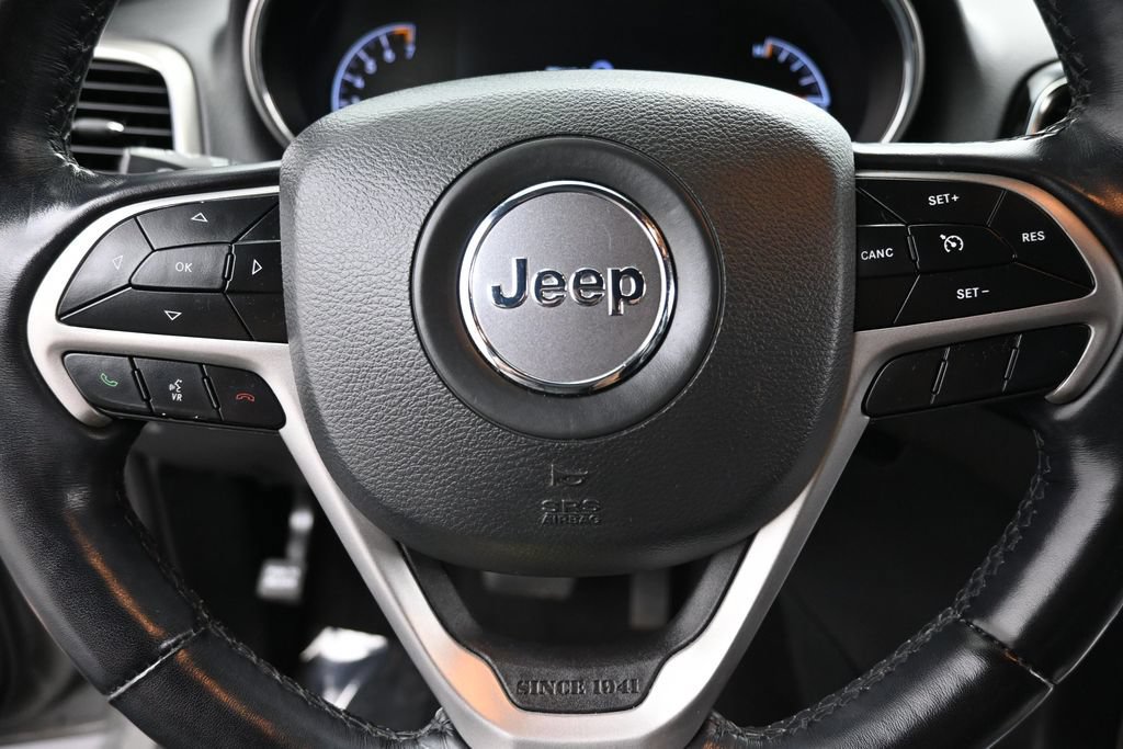 Used 2022 Jeep Grand Cherokee Laredo X AWD/4WD image 13