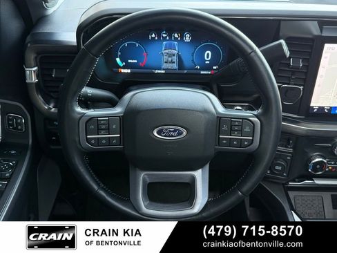 Used 2023 Ford F250 Lariat w/ Sport Appearance Package AWD/4WD image 17