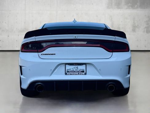 Used 2019 Dodge Charger Scat Pack image 5