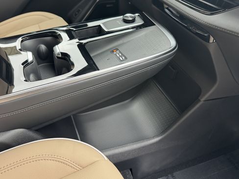 New 2026 Buick Enclave Preferred w/ Power Package image 24