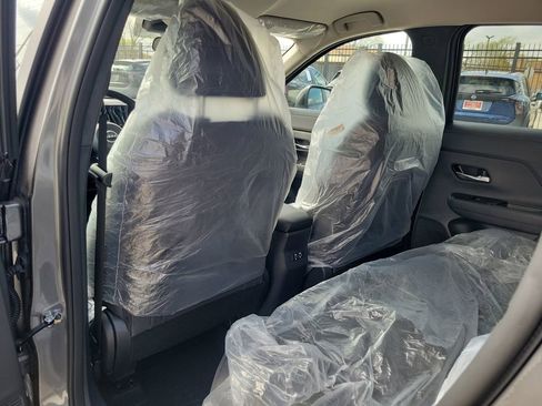New 2026 Nissan Kicks SV w/ Charging Package FWD image 9
