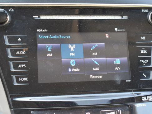 Used 2015 Toyota Prius V Four FWD image 22